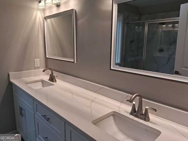 Building Photo - 3175 Tackett Rd