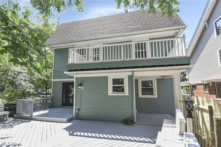Building Photo - 2231 Bellfield Ave