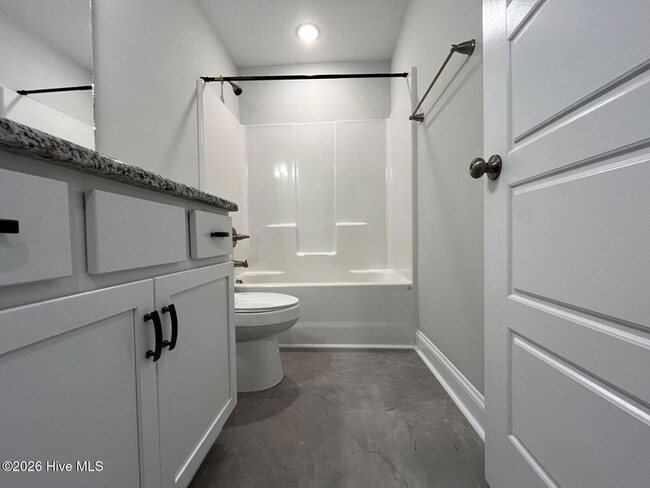 Building Photo - 143 Lonesome Glory Dr