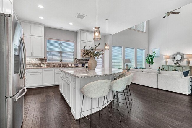 Building Photo - 3613 Gloucester Rd