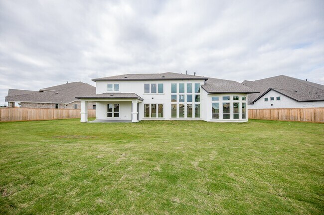 Building Photo - 21515 Blue Porterweed Trl