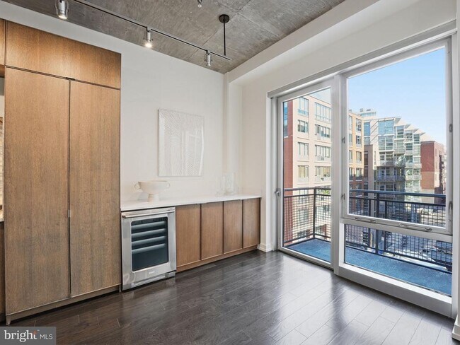 Building Photo - 1515 15th St NW