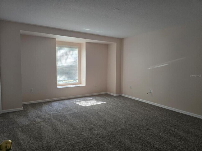 Building Photo - 4615 Limerick Dr