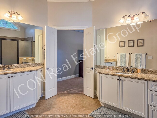 Building Photo - 5/5 Executive Home in Canton-Ranch on full finished basement!