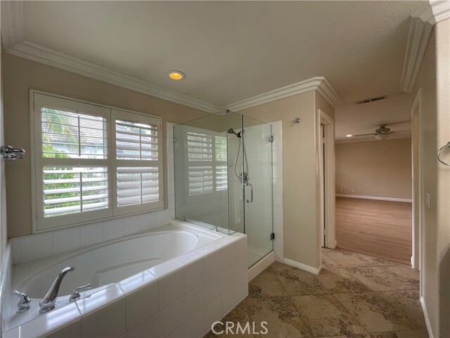 Building Photo - 16 Rosenblum
