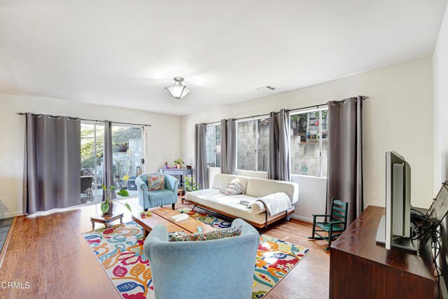 Building Photo - 2779 Fyler Pl