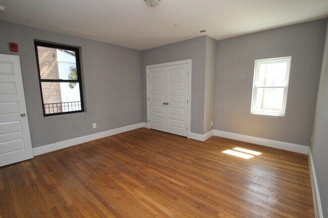 Building Photo - 211 W Lanvale St