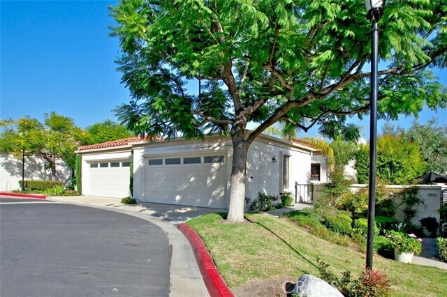 Building Photo - 22602 Galilea