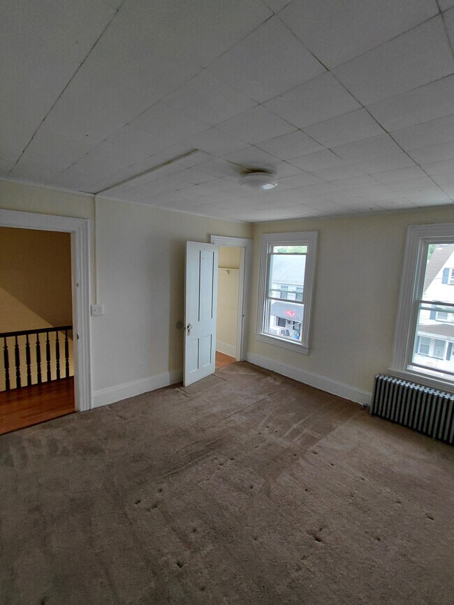 Building Photo - 163 Washington St
