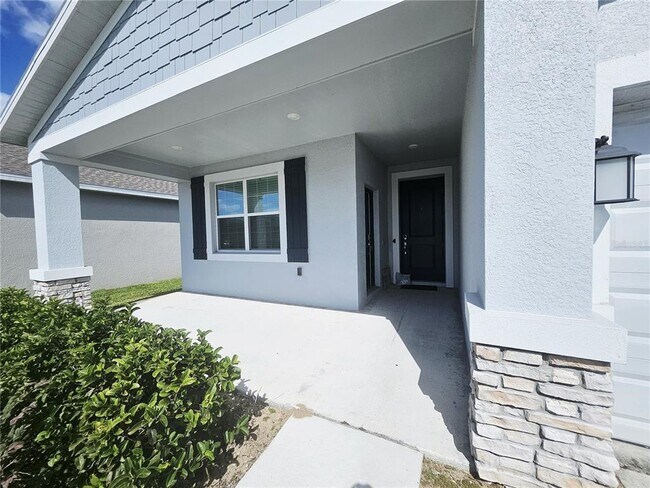 Building Photo - 652 Daring Dr