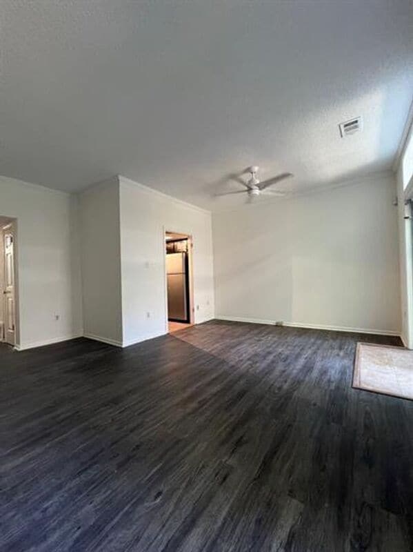 Building Photo - 1694 Belvedere Ct