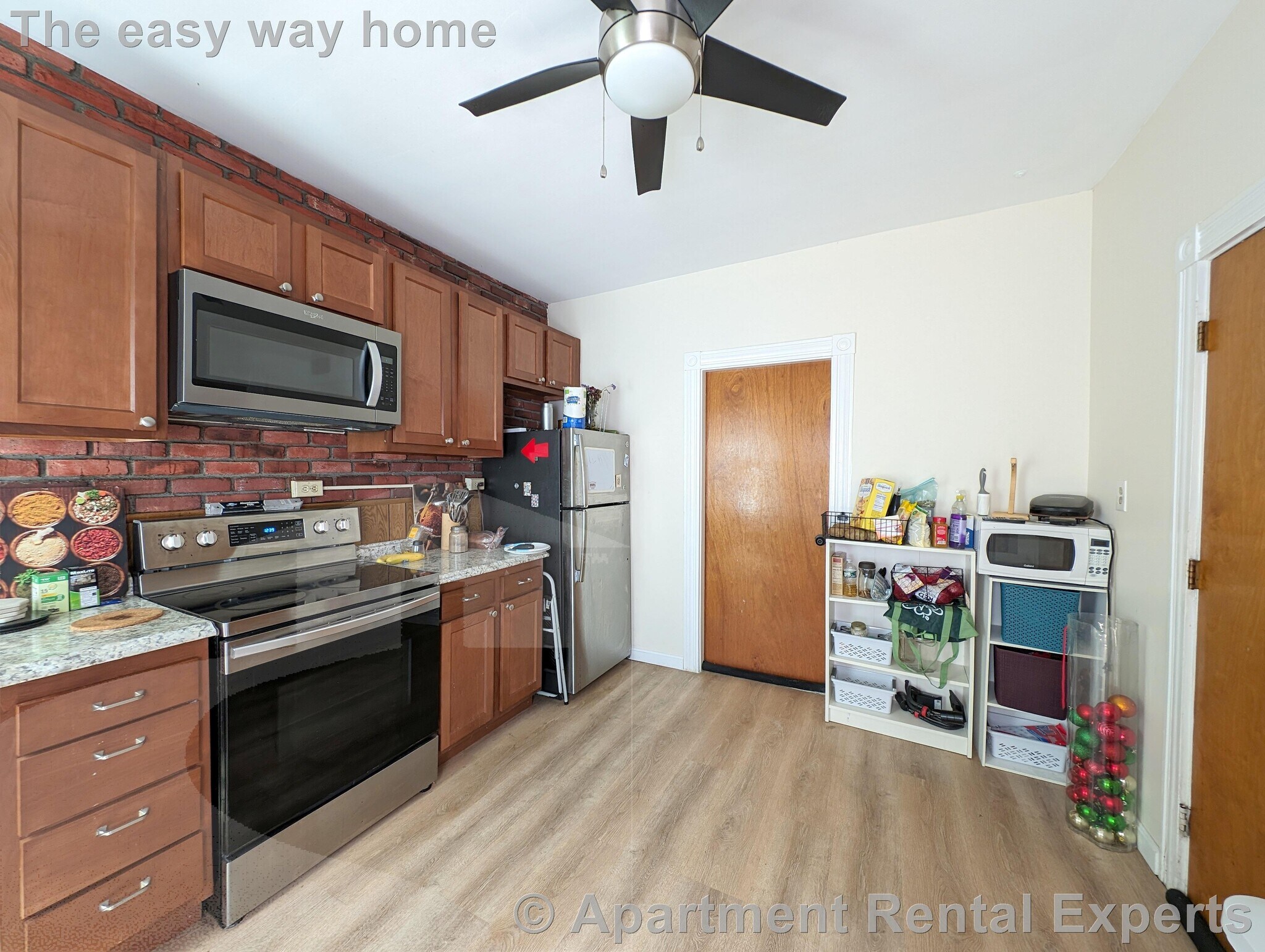 Building Photo - 35 Pearson Rd