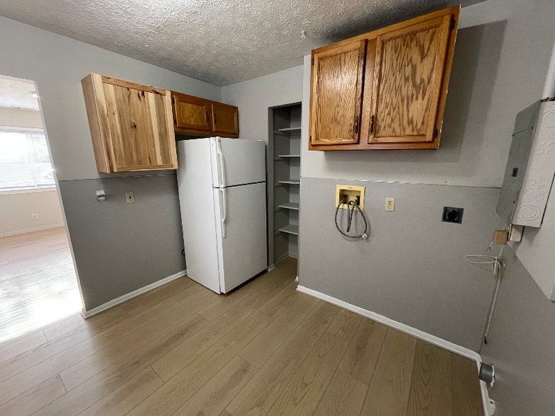 Building Photo - 3830 Blondo St