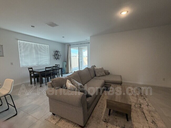 Building Photo - 32303 Tynley Grace Pl