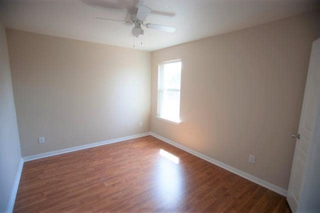 Building Photo - 2725 Sunlight Dr