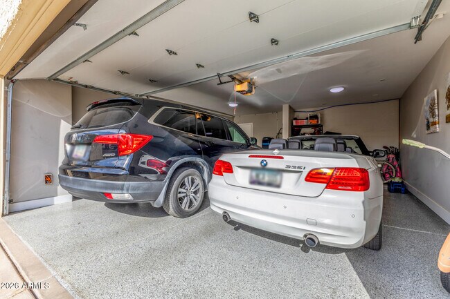 Building Photo - 5137 N 79th Pl