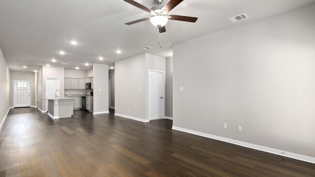 Building Photo - 3007 Stevens Dr