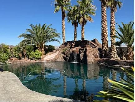 Building Photo - 9653 Denhart Ave