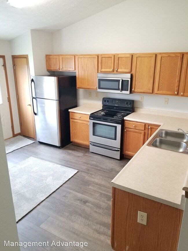 3 br, 2 bath House 1918 Chamberlin Drive 1918 Chamberlin Dr