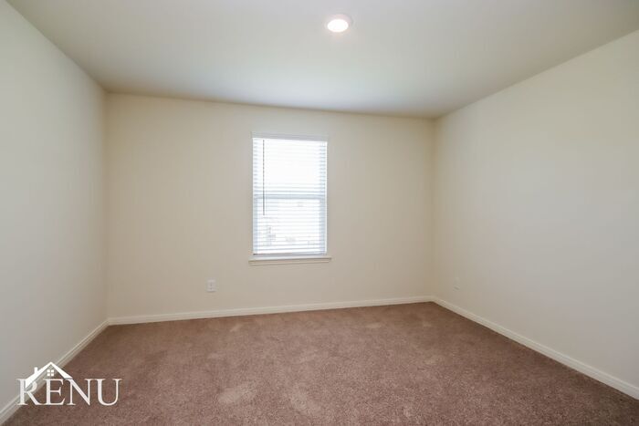 Building Photo - 25477 Black Spruce Dr