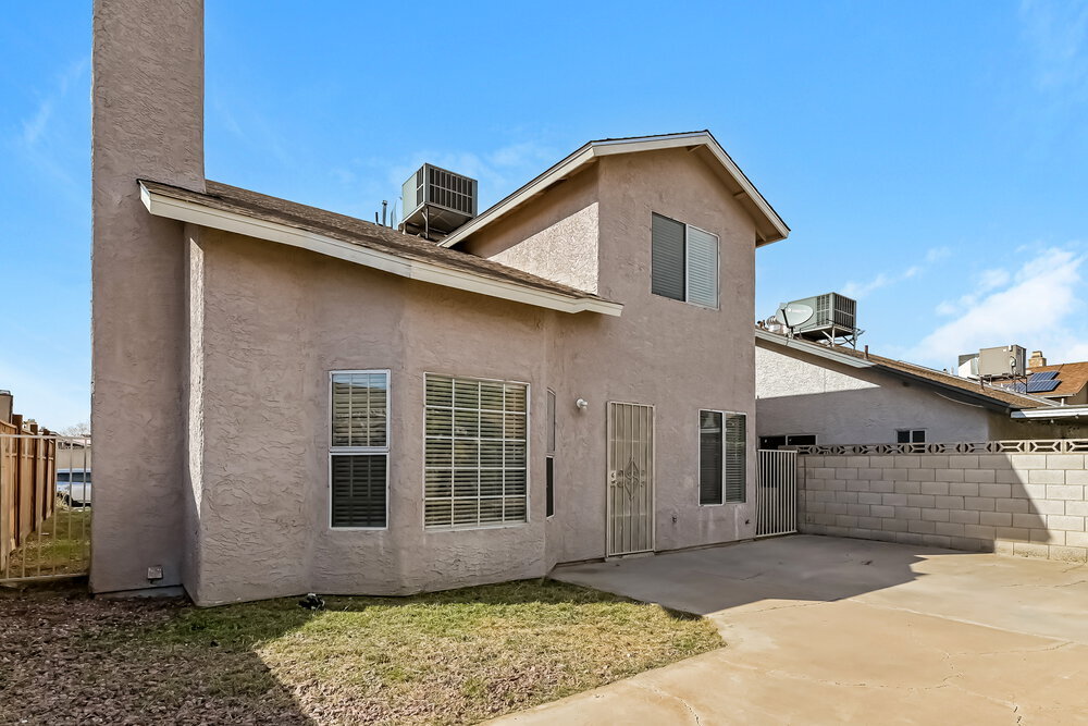 Building Photo - 1620 Lorna Dr