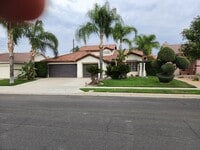 Building Photo - 942 Banbury Dr