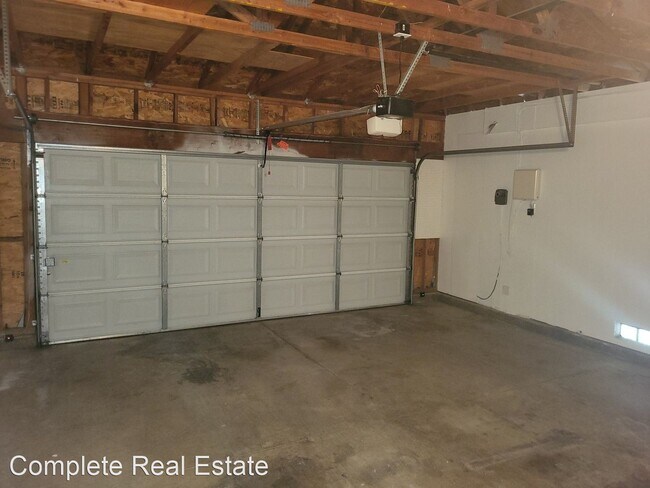 Building Photo - 3 br, 2 bath House - 31669 Fille Drive