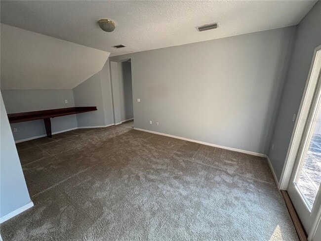 Building Photo - 1384 Eagle Crossing Dr