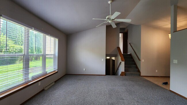 Building Photo - 5153 Oak Valley Dr