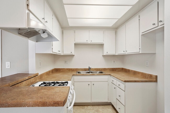 Floorplan - Pines Apartments