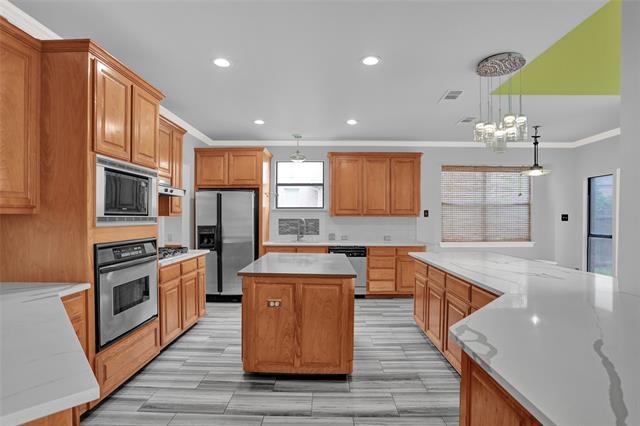 Building Photo - 3404 High Vista Dr