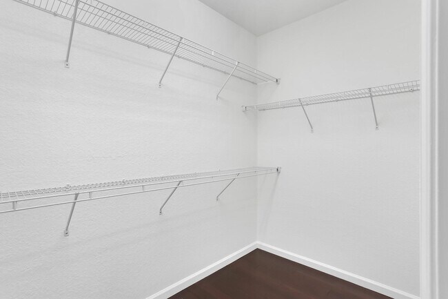 Building Photo - 4719 N Prive Cir