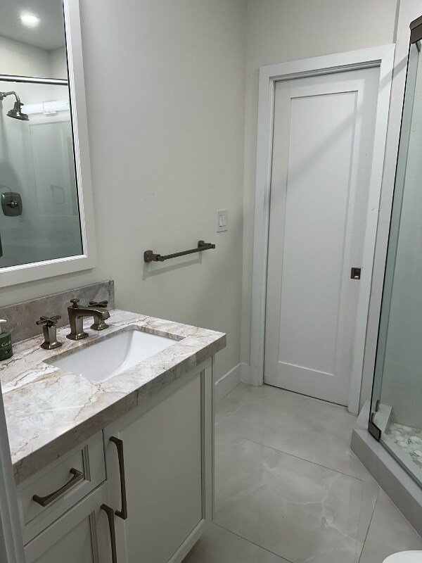 Building Photo - 14940 SW 69th Ct