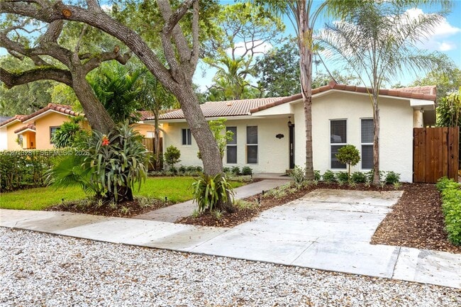 Building Photo - 5770 SW 55th St