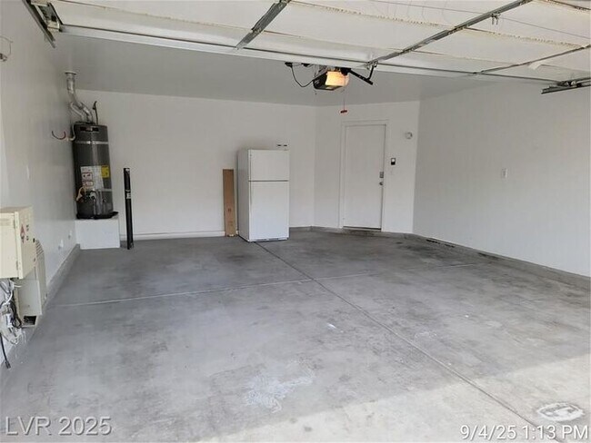 Building Photo - COMING SOON - Ready by End of April