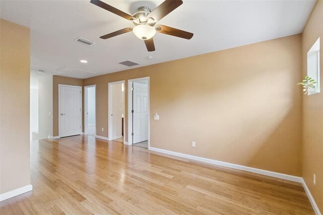 Building Photo - 7961 Esta Ln