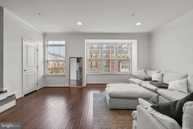 Building Photo - 14407 Sandy Ridge Ln