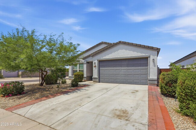 Building Photo - 1692 W Aztec Dr