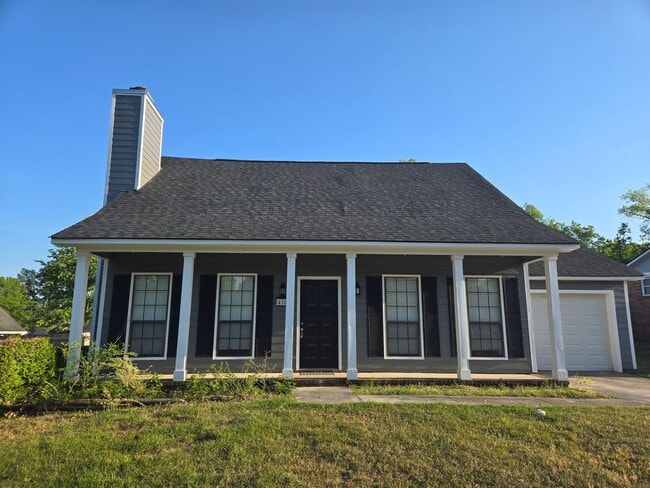 Building Photo - 3 Bedroom 2 Bath Columbia County Available