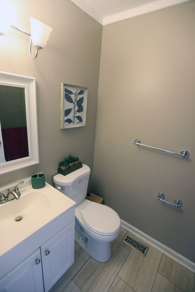 Building Photo - 3710 Winkfield Pl