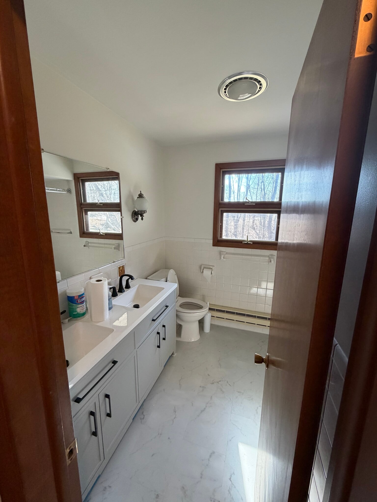 Building Photo - 23 Lynn Dr