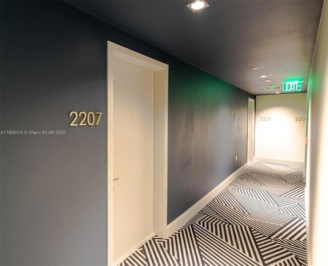 Building Photo - 45 SW 9th St