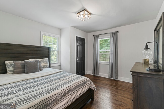 Building Photo - 1472 North Avenue NW