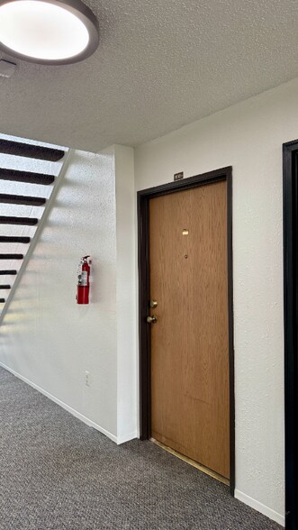 Building Photo - 15125 Seagull Dr