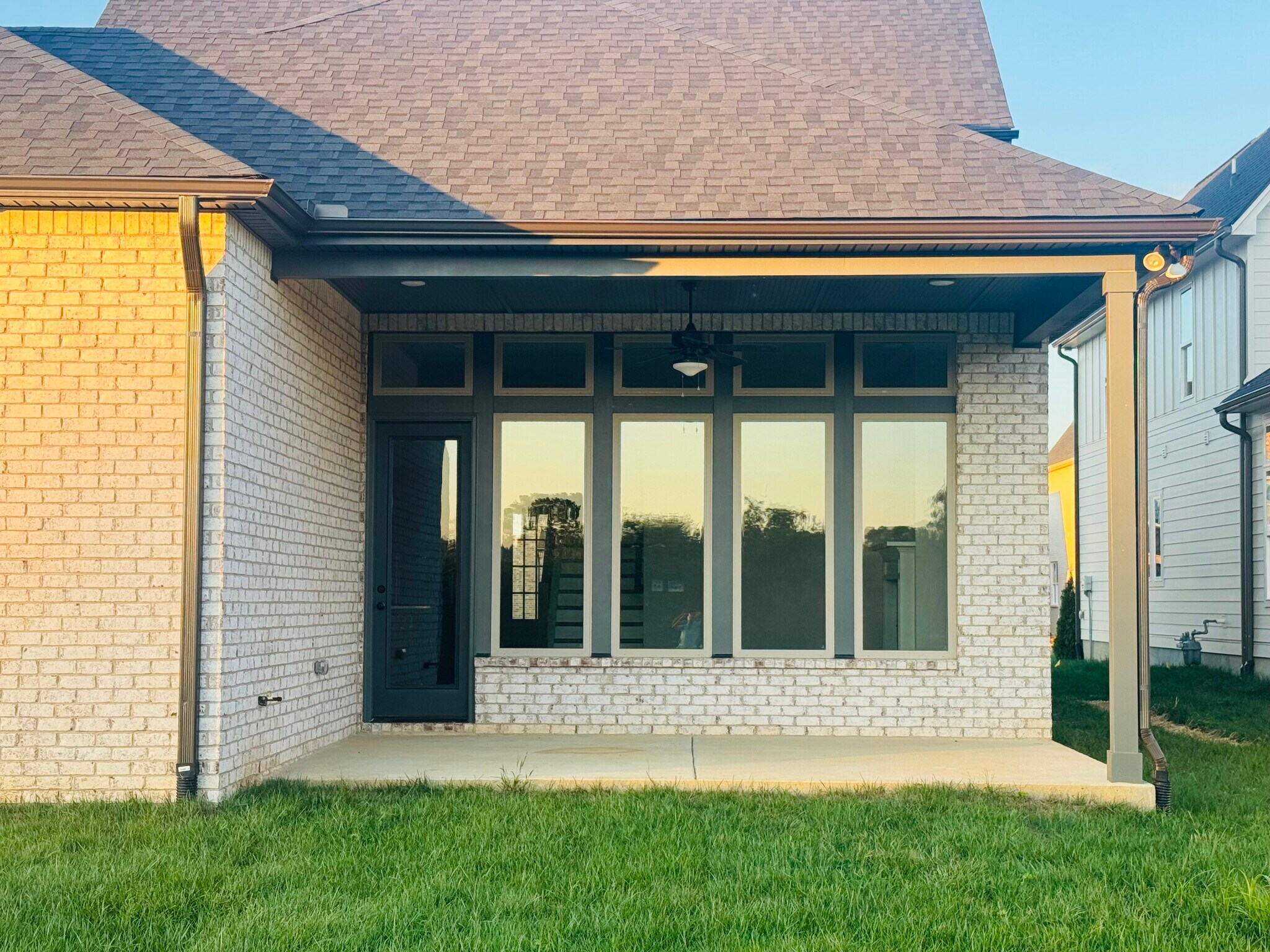 Building Photo - 8089 Atlee Ct