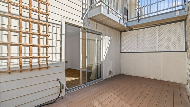 Building Photo - 1281 34th St