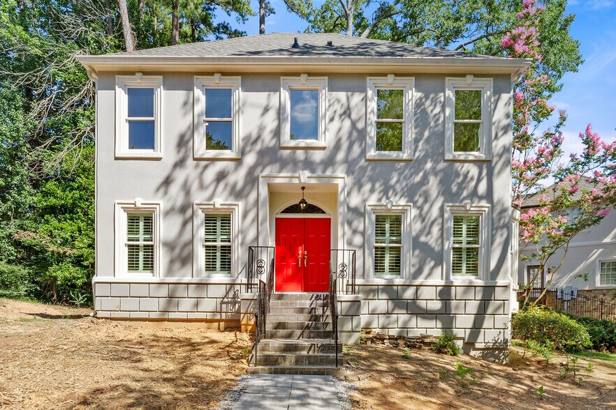 Primary Photo - 3071 Lenox Rd NE
