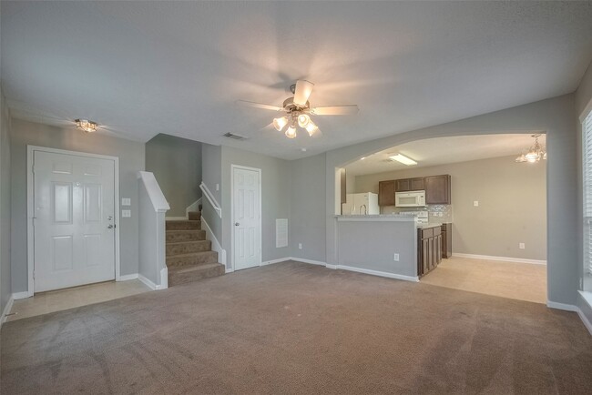 Building Photo - 5437 N Buffalo Cir