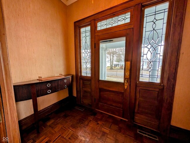 Building Photo - 1104 Franklin St