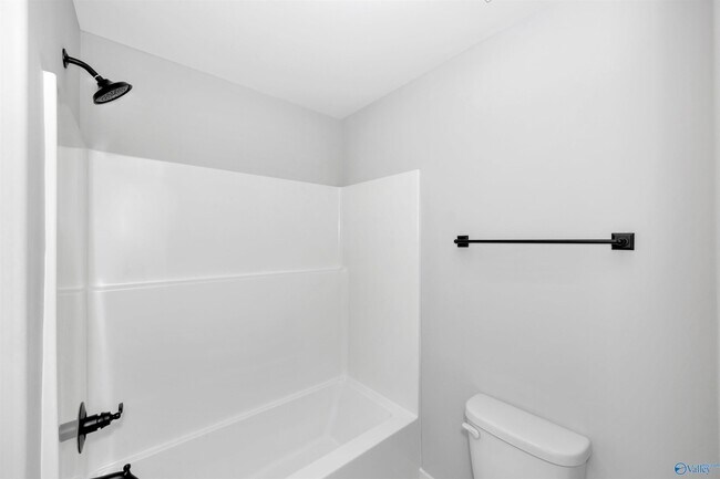 Building Photo - 117 Marlbrook Dr
